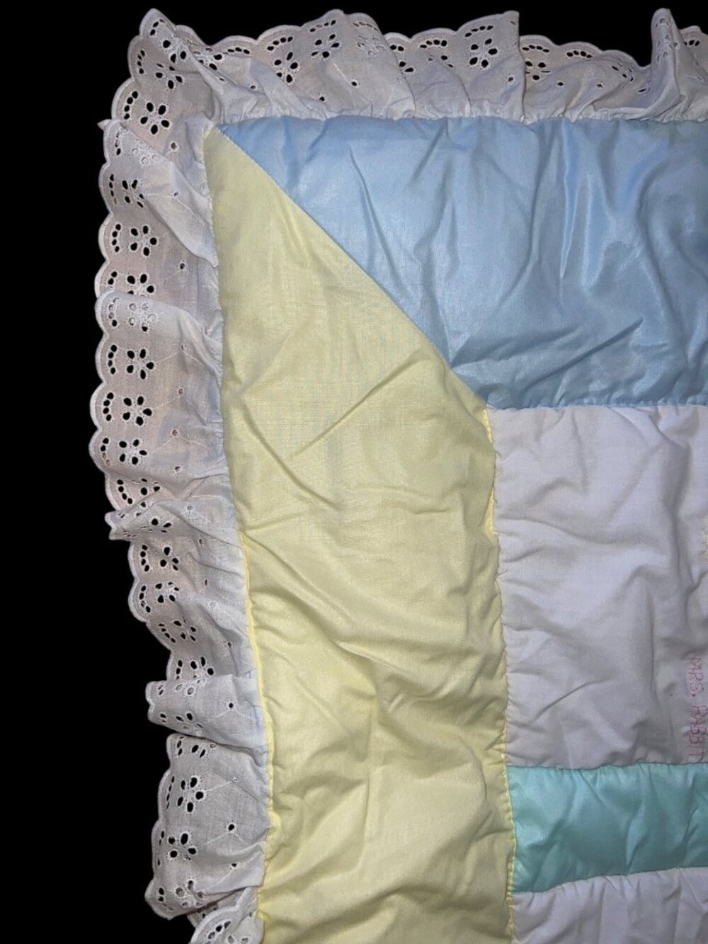 Peter Rabbit Beatrix Potter Crib Comforter & Diaper Stacker Holder Quiltex - Picture 7 of 11